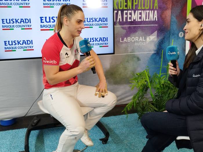 Amaia Aldaik eta Goiuri Zabaletak jokatuko dabe Lau eta Erdiko Master Laboral Kutxa txapelketaren finala